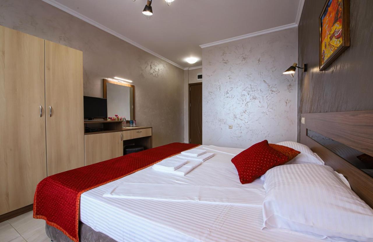 Guesthouse Phoenix Obzor Exteriér fotografie