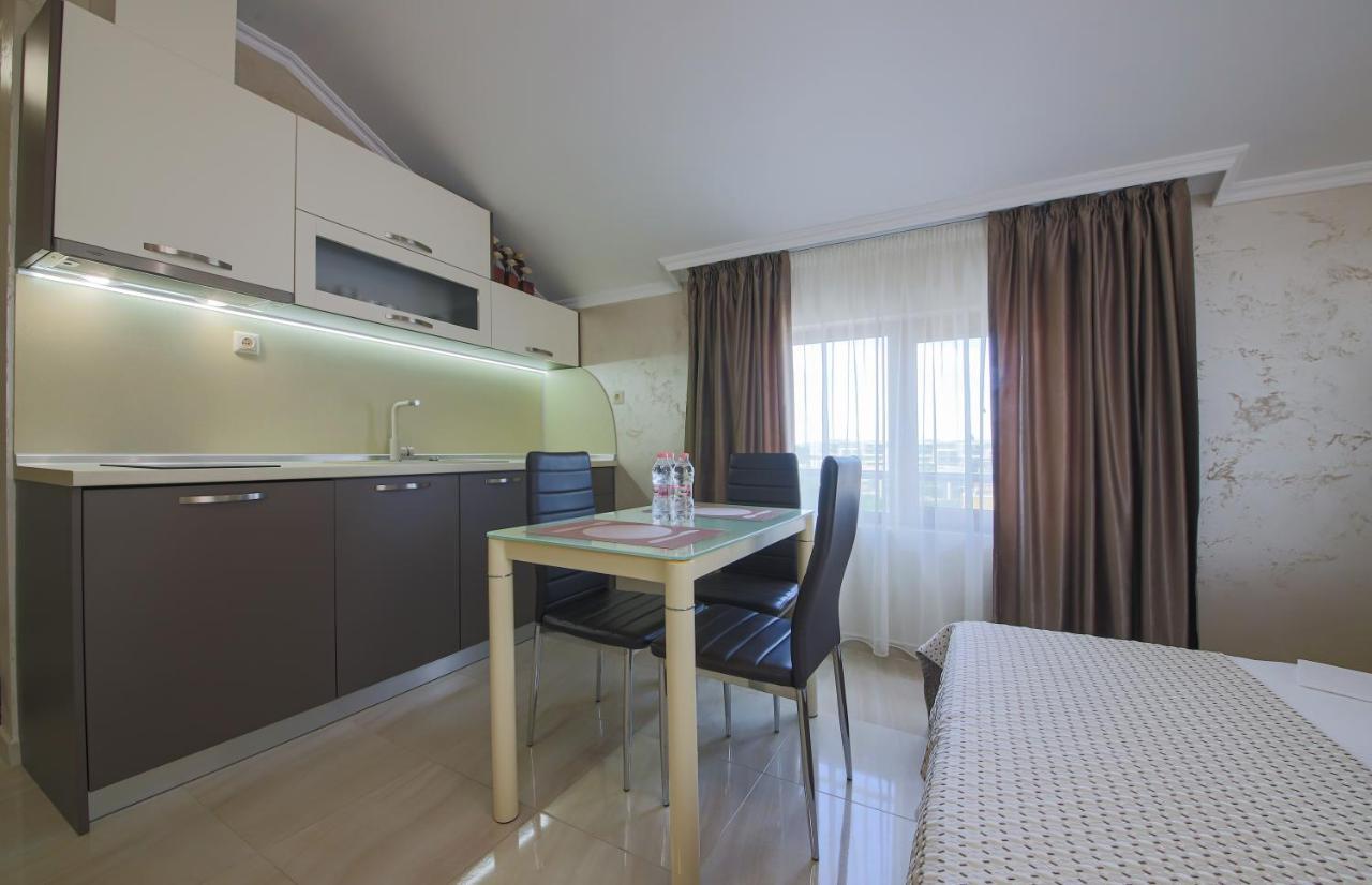 Guesthouse Phoenix Obzor Exteriér fotografie