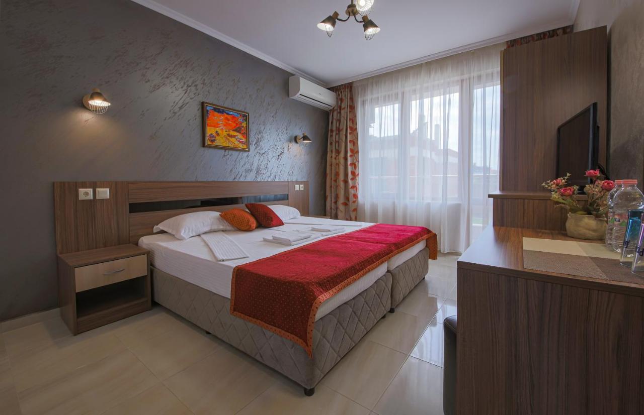 Guesthouse Phoenix Obzor Exteriér fotografie